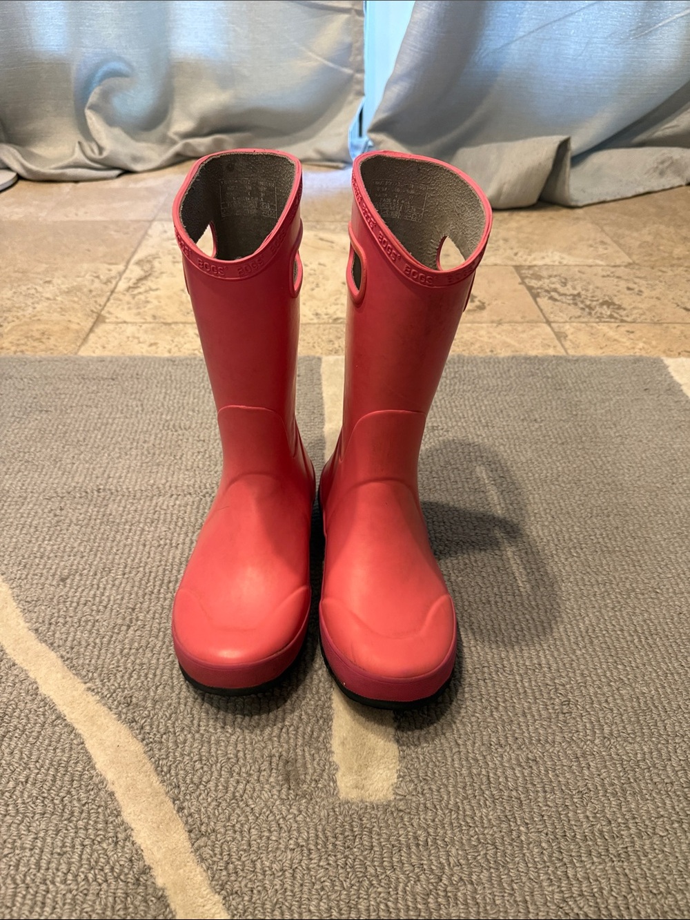Bogs Kids Tall Pink Waterproof Rain Boots Size 4